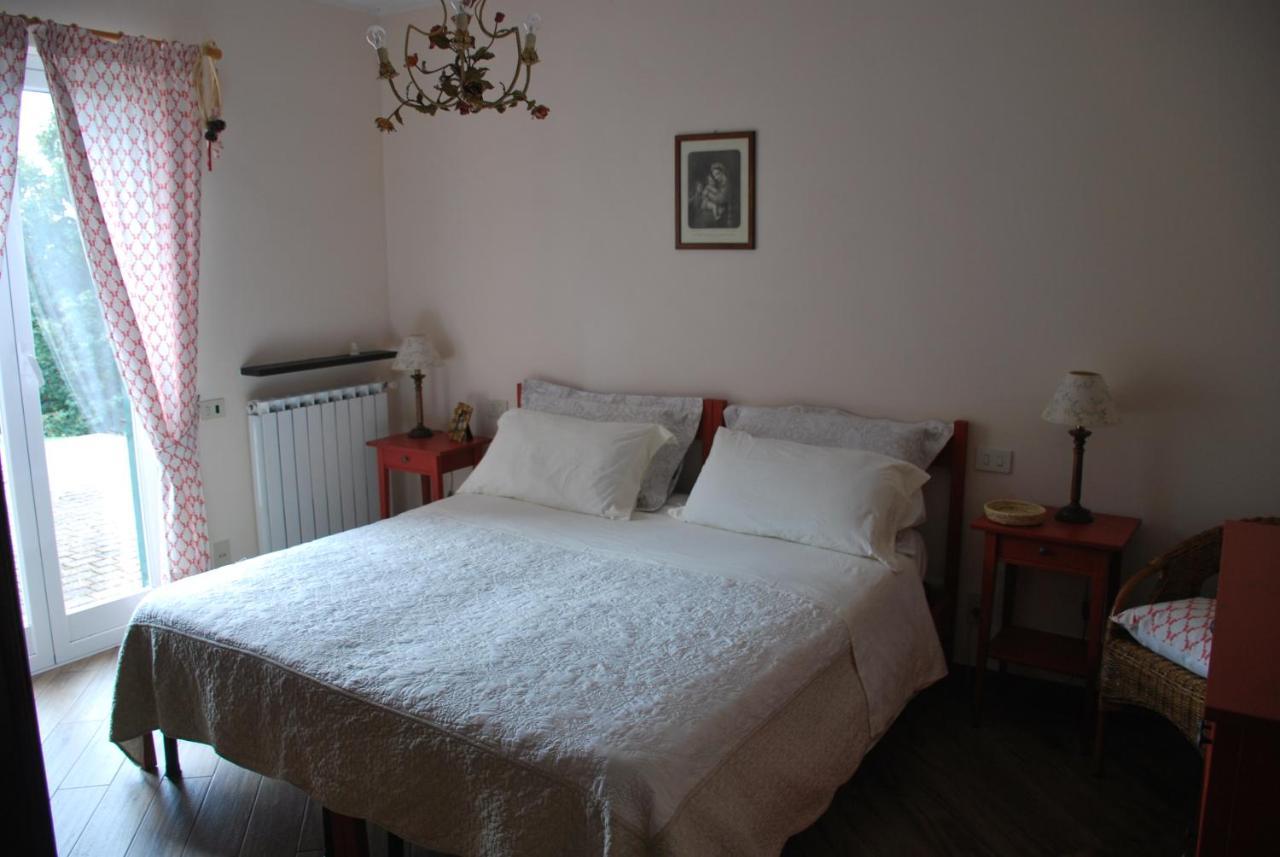 Bed and Breakfast La Casina Di Croxe Crocefieschi Экстерьер фото